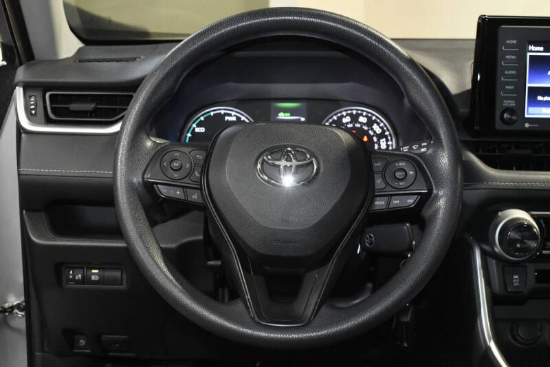 2022 Toyota RAV4 Hybrid LE