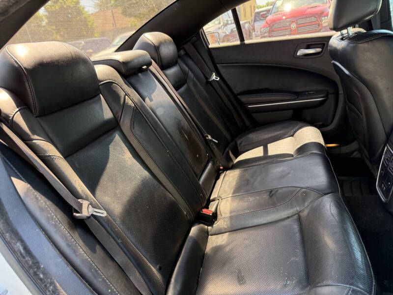 2019 Dodge Charger SXT