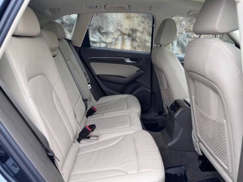 2017 Audi Q5 2.0T quattro Premium