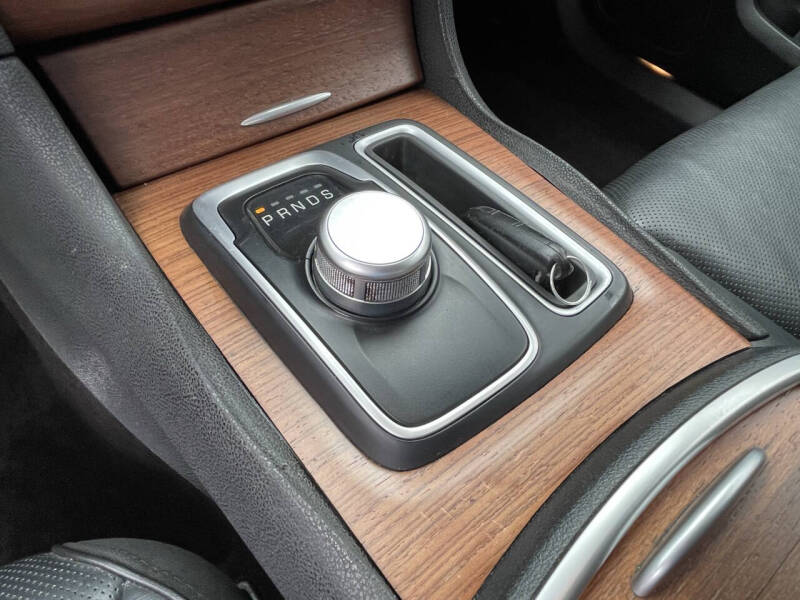 2017 Chrysler 300 C Platinum