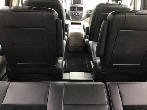 2016 Dodge Grand Caravan SXT Plus