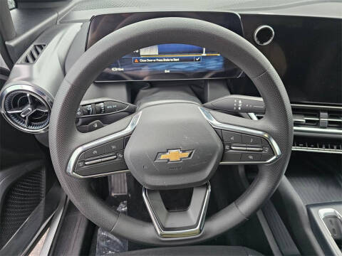 2026 Chevrolet Equinox EV LT 1