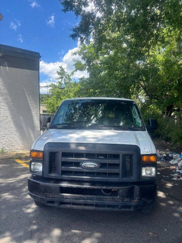 2013 Ford E-Series E-350 SD