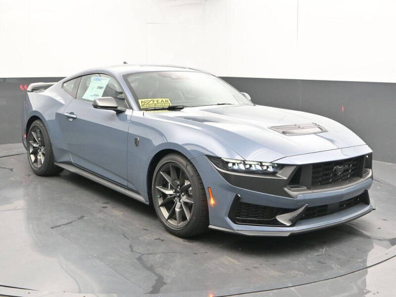 2025 Ford Mustang Dark Horse