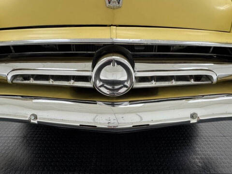 1954 Ford Crestline