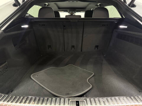 2019 Audi Q8 quattro Premium Plus 55 TFSI