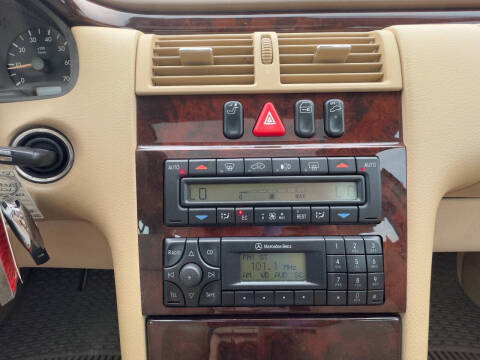 2001 Mercedes-Benz E-Class E 320