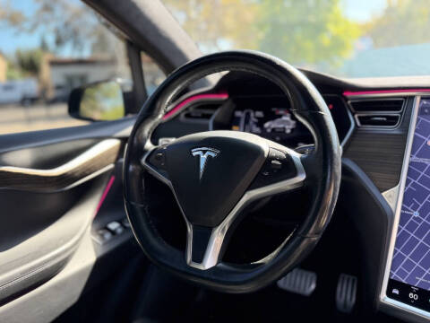 2016 Tesla Model X P90D