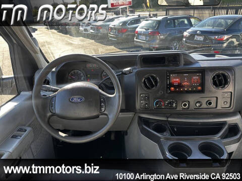 2012 Ford E-Series E-350 SD XLT