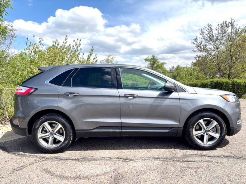 2021 Ford Edge
