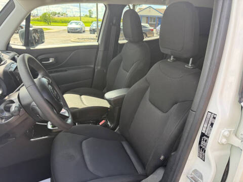 2023 Jeep Renegade Latitude