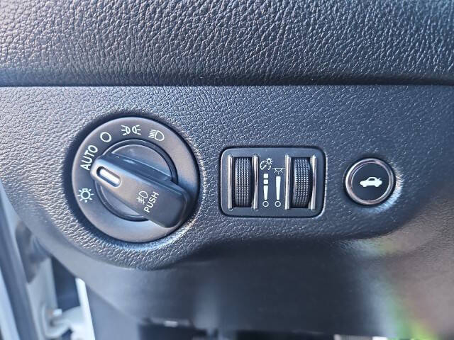 2015 Dodge Challenger R/T