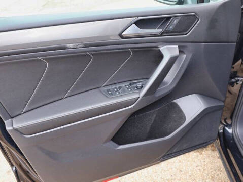 2023 Volkswagen Tiguan SE 4Motion