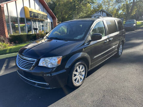 2015 Chrysler Town and Country Touring