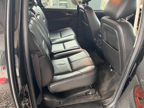 2013 Chevrolet Avalanche LT Black Diamond