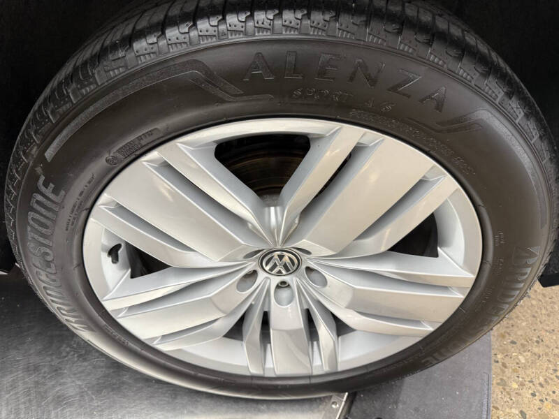 2019 Volkswagen Atlas V6 SE