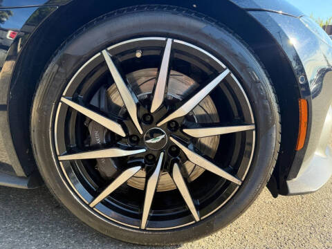 2020 Aston Martin Vantage