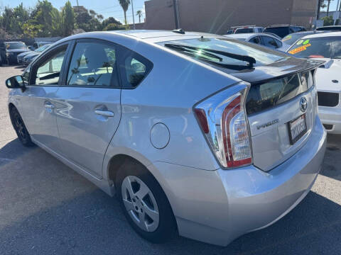 2015 Toyota Prius Three