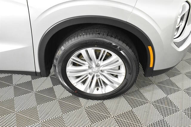 2024 Mitsubishi Outlander ES