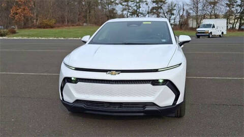 2026 Chevrolet Equinox EV LT 1