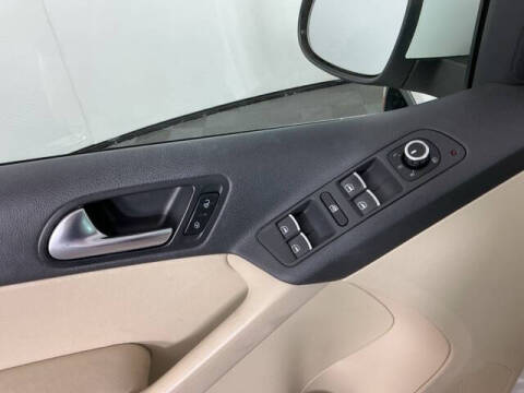 2012 Volkswagen Tiguan