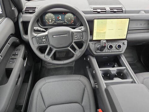 2026 Land Rover Defender 110 P300 S