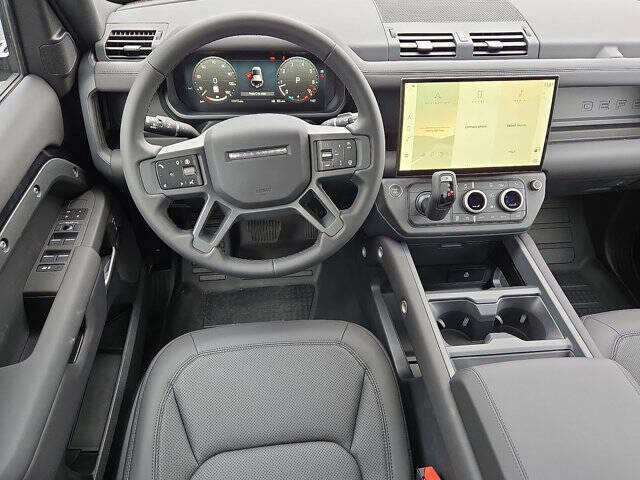 2026 Land Rover Defender 110 P300 S
