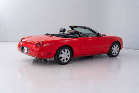 2003 Ford Thunderbird