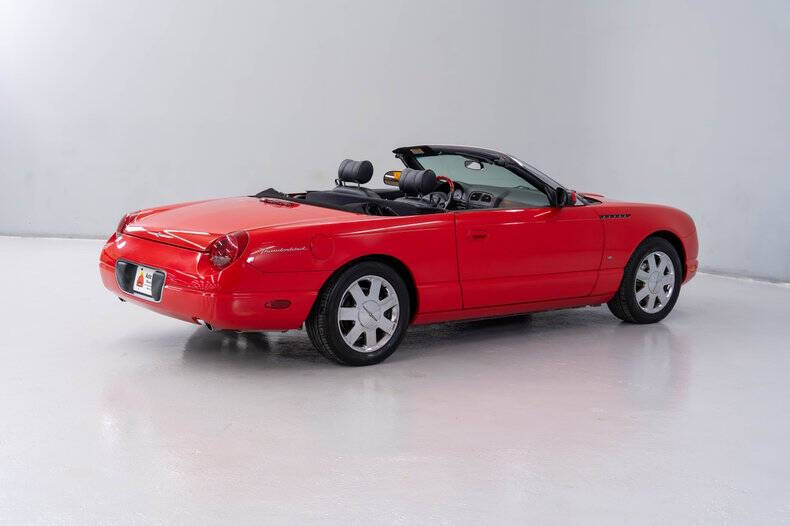 2003 Ford Thunderbird