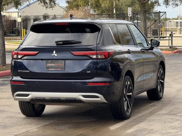2023 Mitsubishi Outlander SE