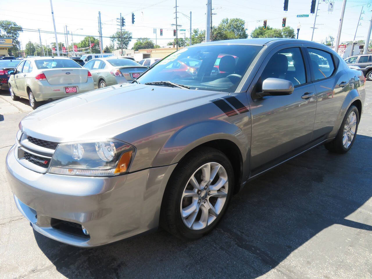 Gray 2012 Dodge Avenger Sedan Front-Wheel Drive 6-Speed Automatic