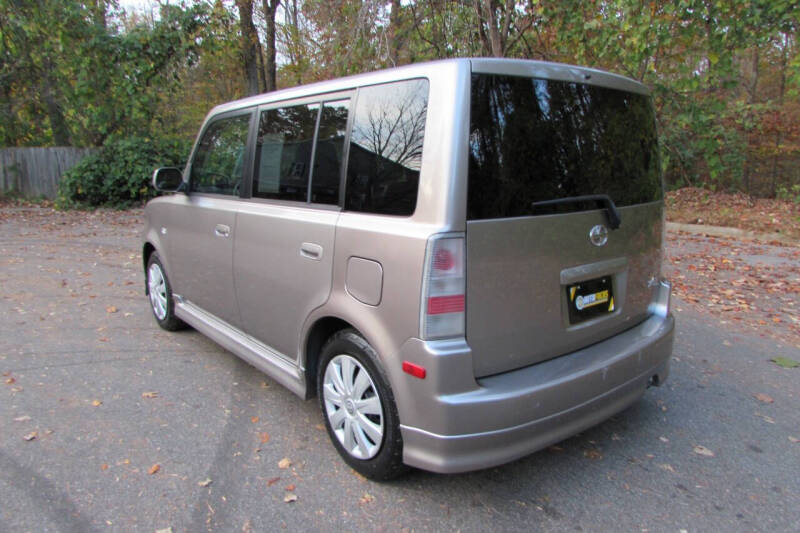 2005 Scion xB null photo 4