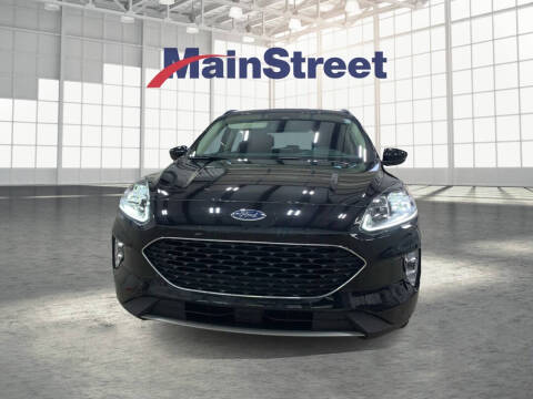 2020 Ford Escape Hybrid Titanium