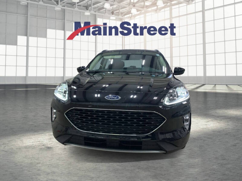 2020 Ford Escape Hybrid Titanium