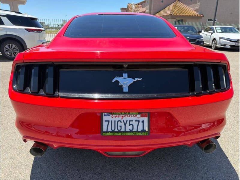 2017 Ford Mustang V6