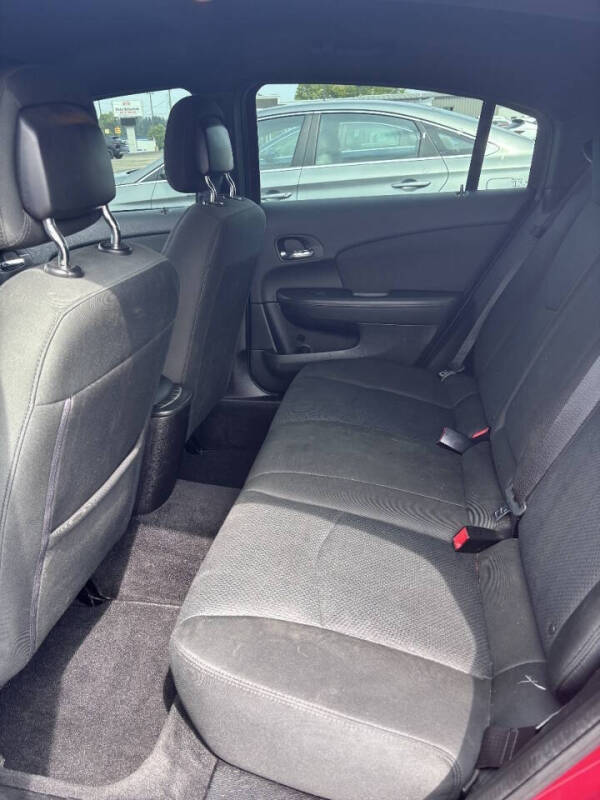 2012 Chrysler 200 LX