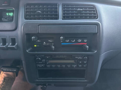 1998 Toyota T100 SR5