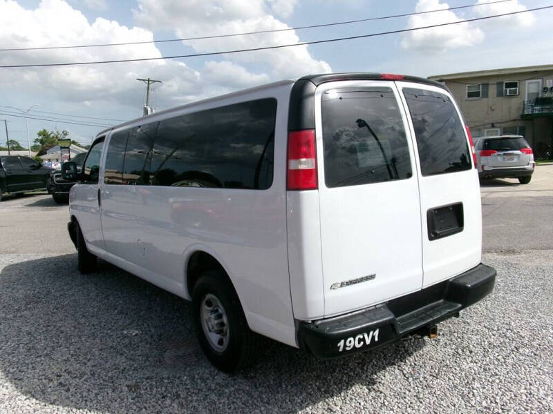 2019 Chevrolet Express LS 3500