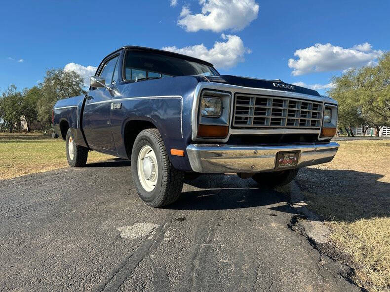 1982 Dodge RAM 150 Miser