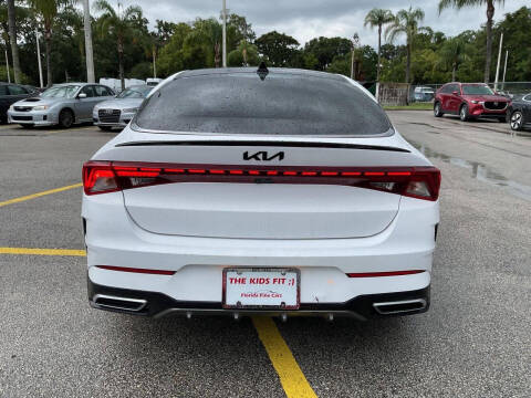 2023 Kia K5