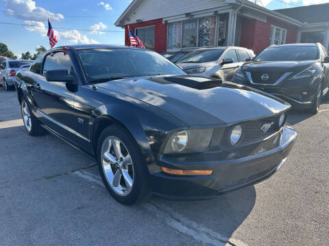 2007 Ford Mustang GT Deluxe