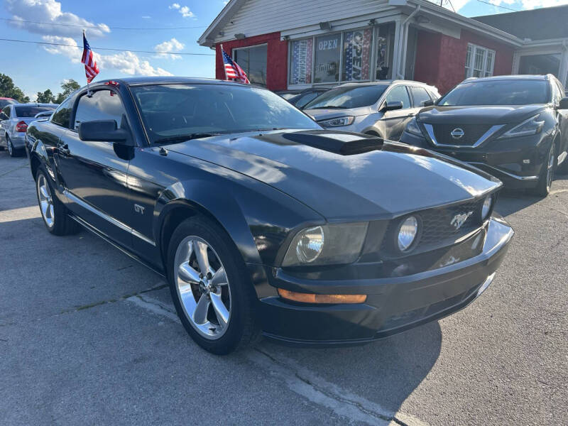 2007 Ford Mustang GT Deluxe