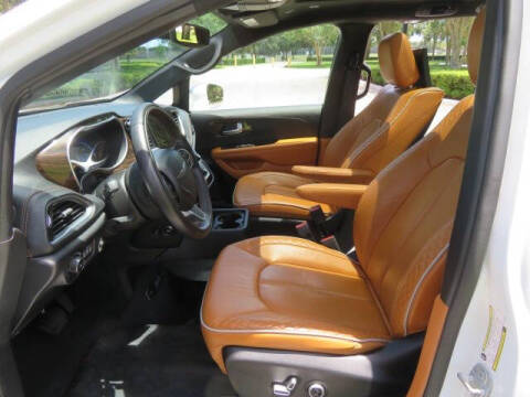 2022 Chrysler Pacifica Pinnacle