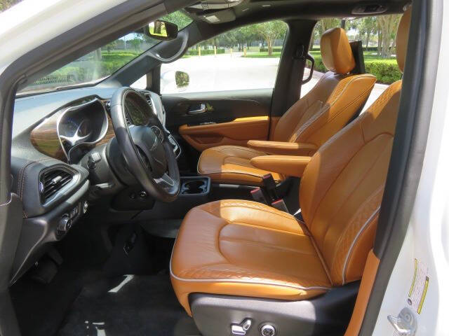 2022 Chrysler Pacifica Pinnacle