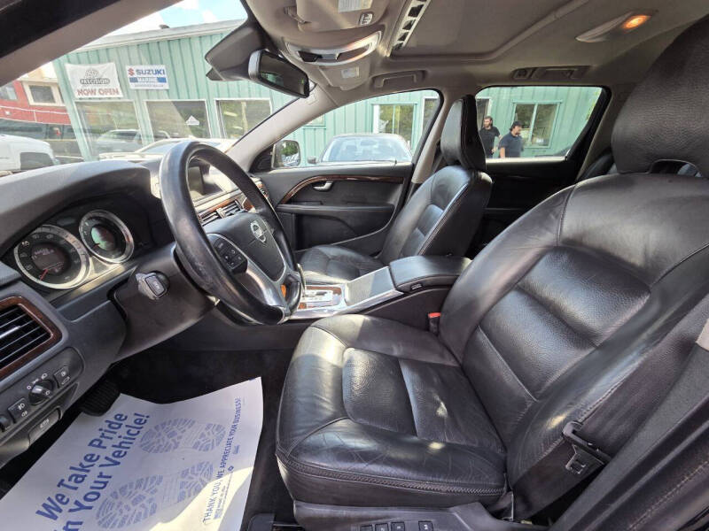 2012 Volvo XC70 3.2 Platinum