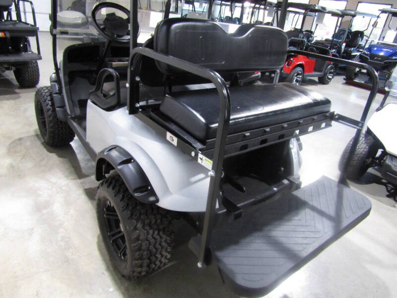 2020 E-Z-GO TXT Electric golf cart