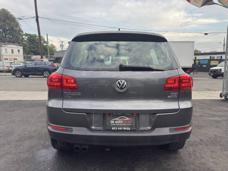 2018 Volkswagen Tiguan Limited 2.0T 4Motion