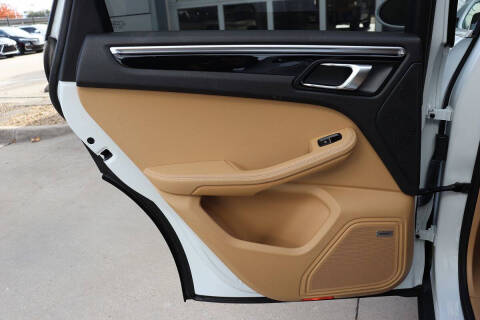 2017 Porsche Macan S