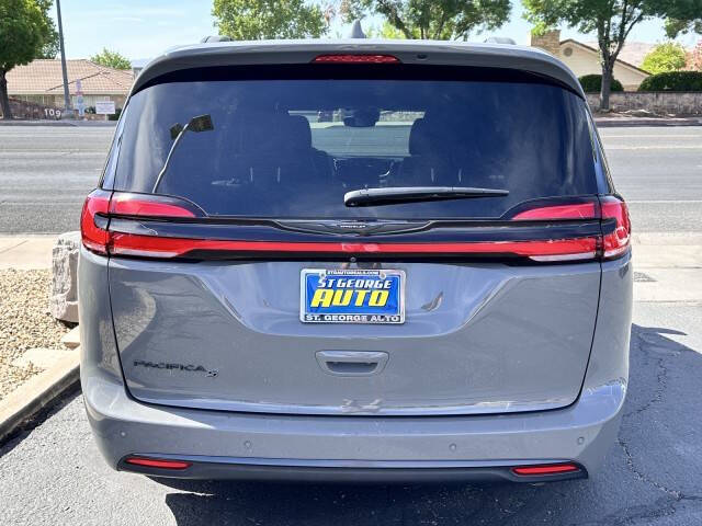 2021 Chrysler Pacifica Touring L