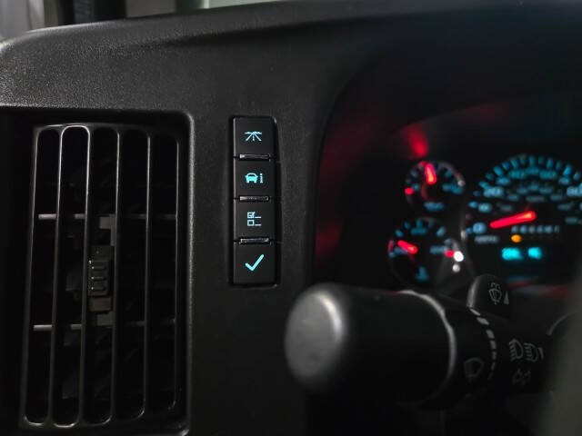 2021 GMC Savana 2500